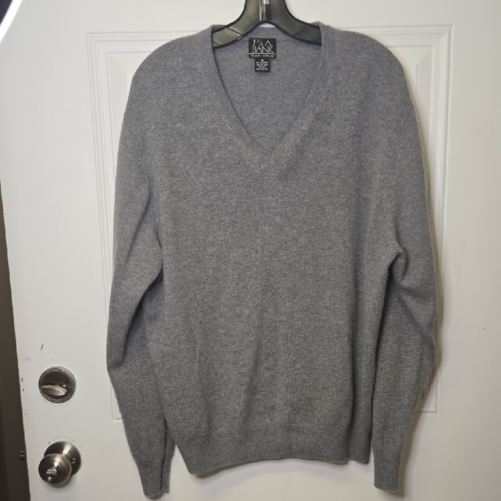 Jos. A. Bank Light Gray V-Neck Sweater